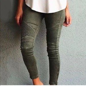 POURED IN BLUE  MILITARY GREEN SLIM FIT SKINNYJUNIORS BIKER JEANS PANTS SIZE: 9